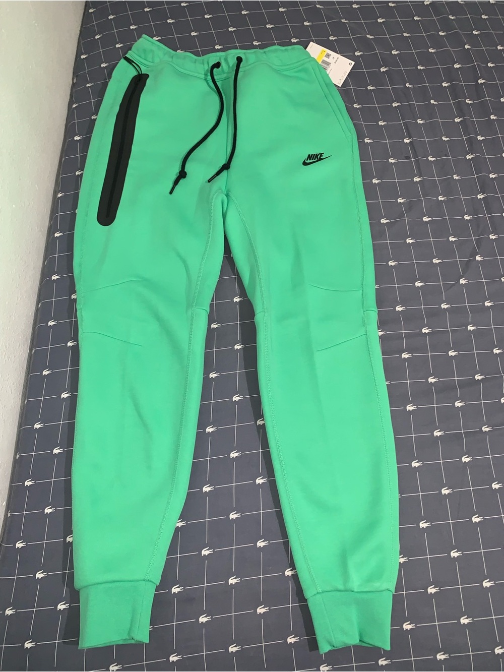 Nike Sportswear Tech Fleece Men's Joggers Spring Green FB8002-363 Size: Small